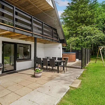 Cozy In With Sauna بيت للعطل *